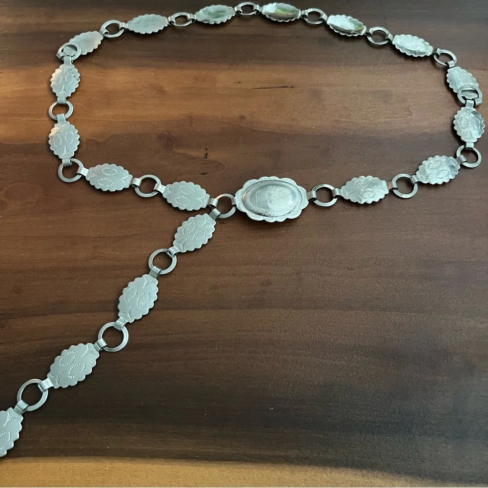 Vintage SILVEL Silver Embossed Link Belt
